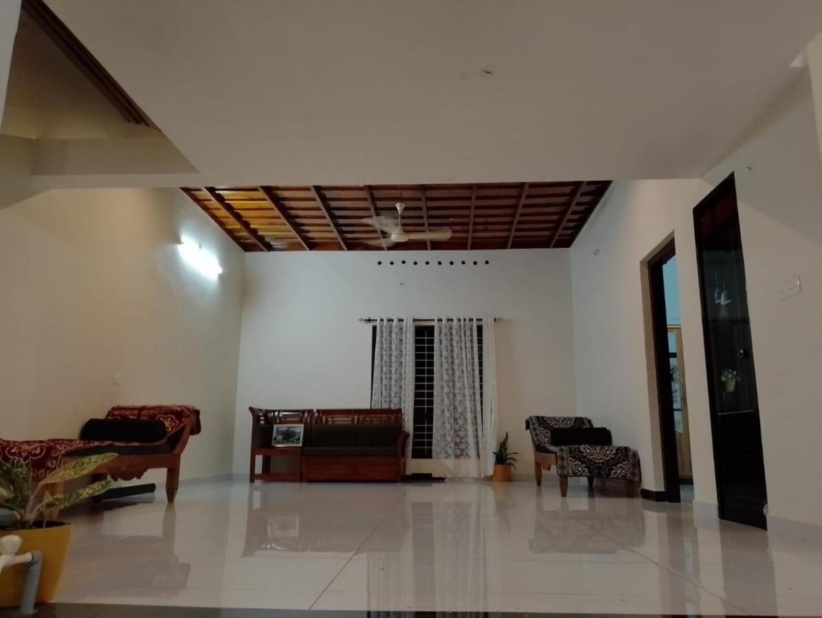 Nallukettu Service Villa Mundrothuruth Exterior photo